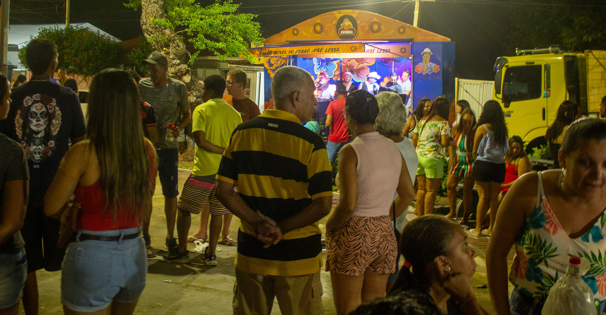 Veja com foi o show do Riacho Doce