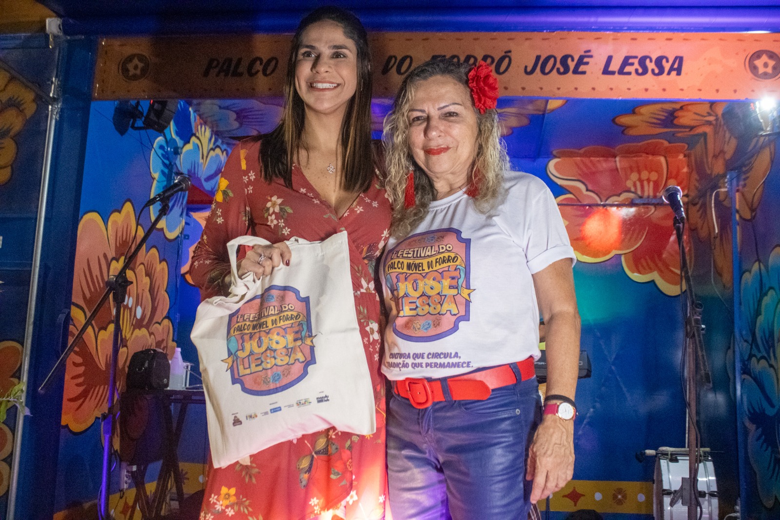 Palco Móvel do Forró José Lessa chega a Penedo